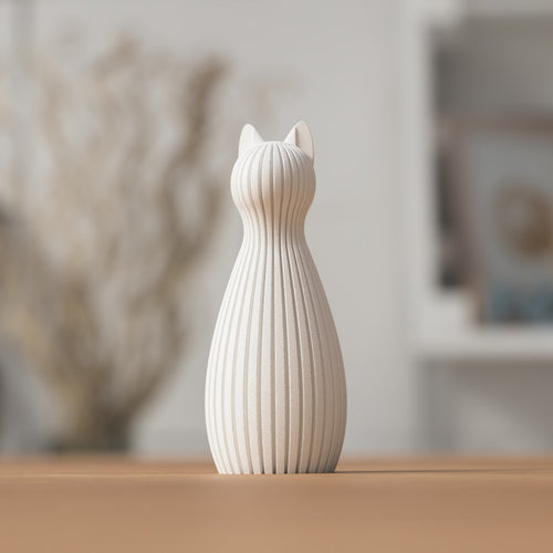 Freja kattestatue set fra siden